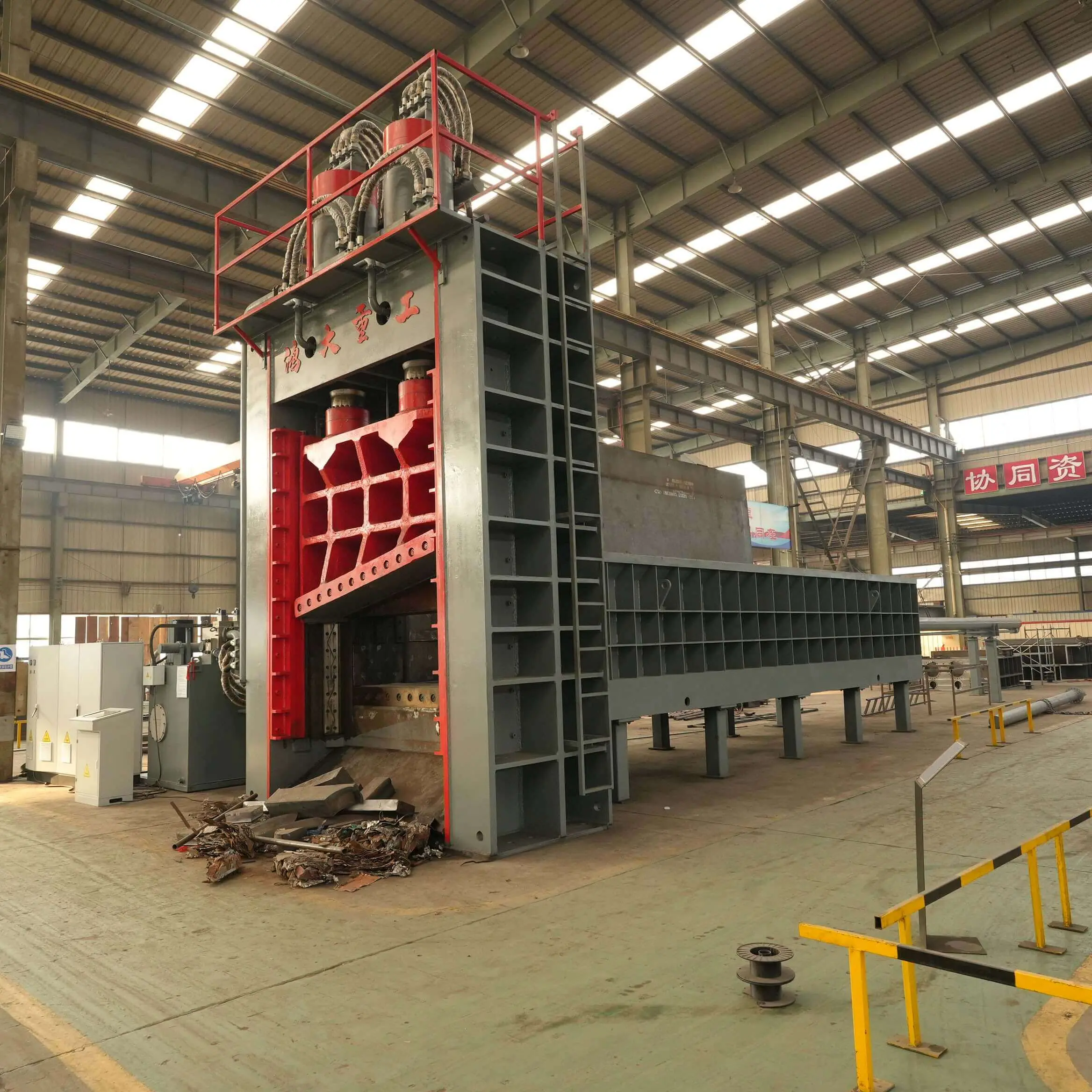 Gantry Shear Safety: What Protections Keep Operators Secure