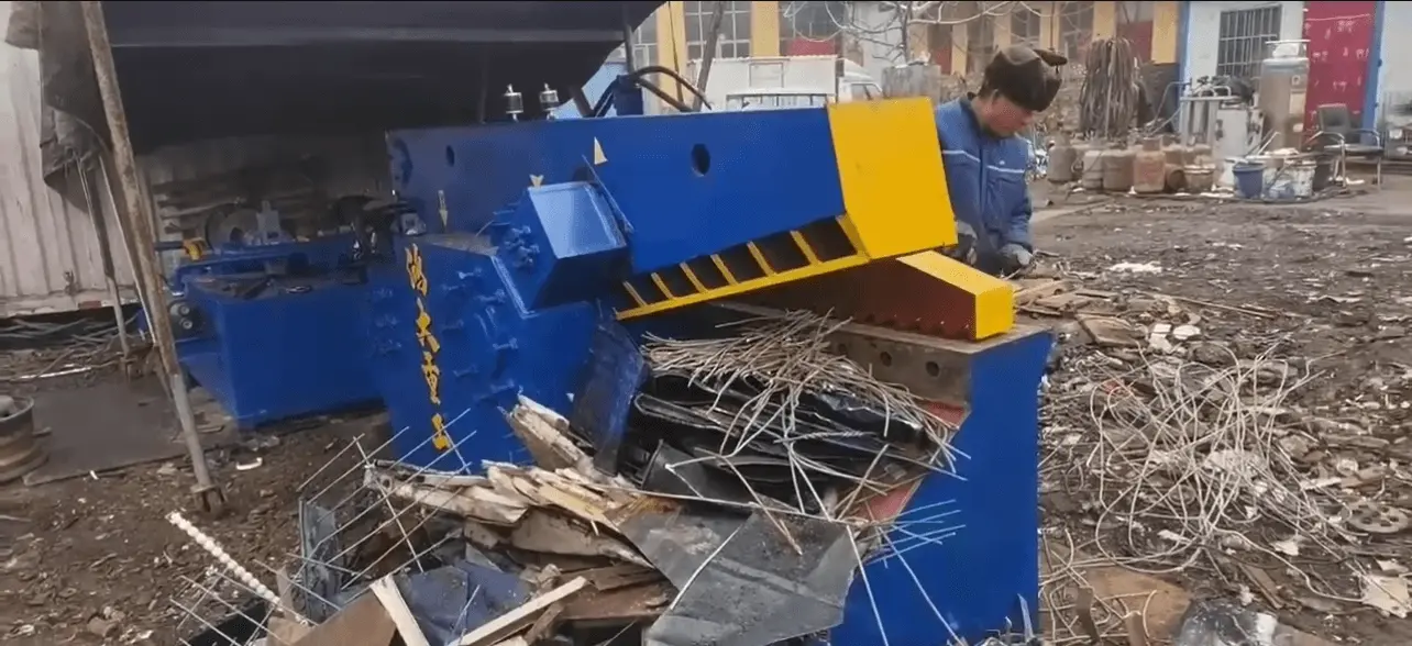 鳄鱼剪切机使用案例 (2)